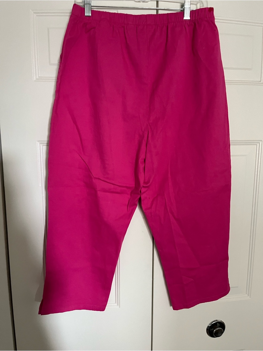 Denim & Co Pull on Twill Capris - Picture 5 of 5